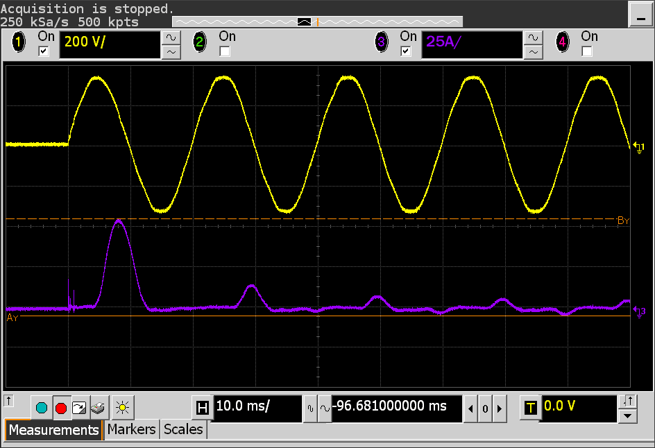 zapínací proud v nule-C 10 uF