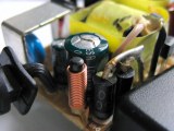adaptér-nafouklý kondenzátor